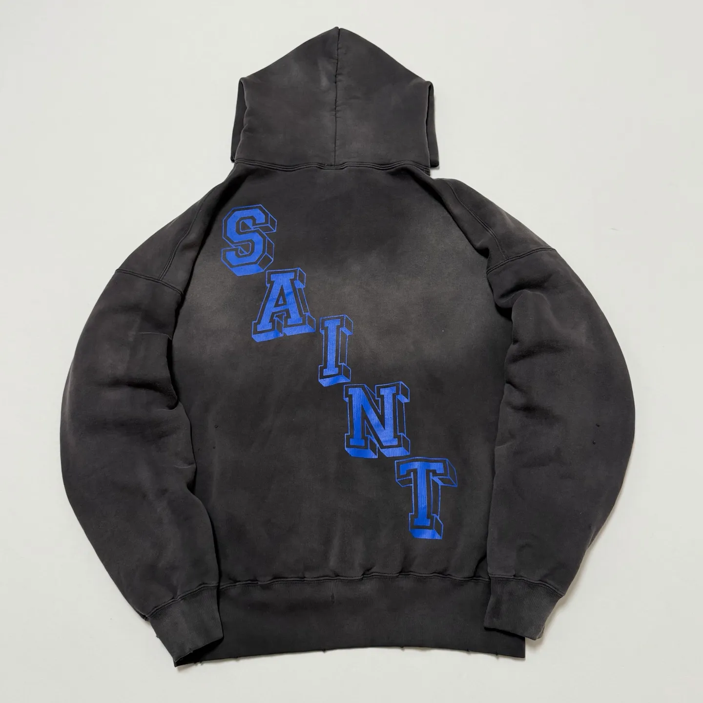SAINT Mxxxxxx HOODIE/ANGEL/BLK 25 years new angel rebirth washed hoodie, washed black S-XL 25 years new version, revised many times, the version is more pure! Heavy washing water spray fading process, stronger distressing effect, handmade wormhole destruction treatment, genuine level distressed crack printing